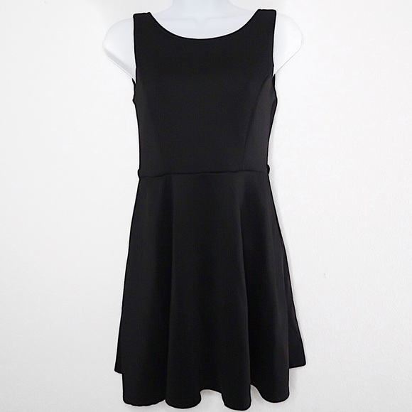 Forever 21 | Black Skater Dress - Picture 1 of 5